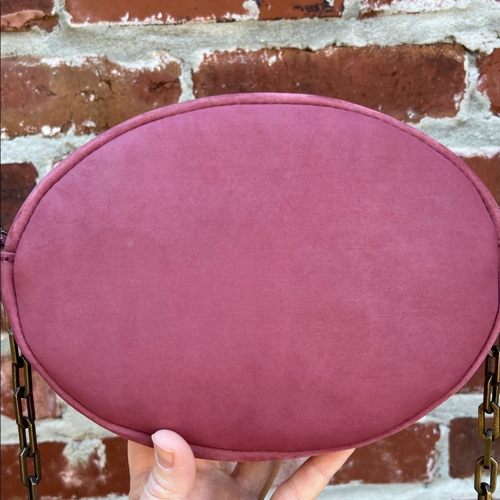 Portland Leather Goods Roswell Crossbody Bag in Foxglove - Picture 5 of 11